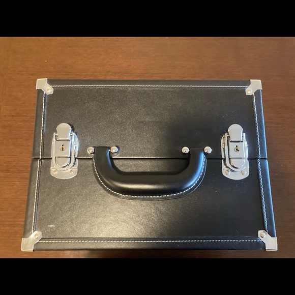 Black leather train case - Picture 2 of 3